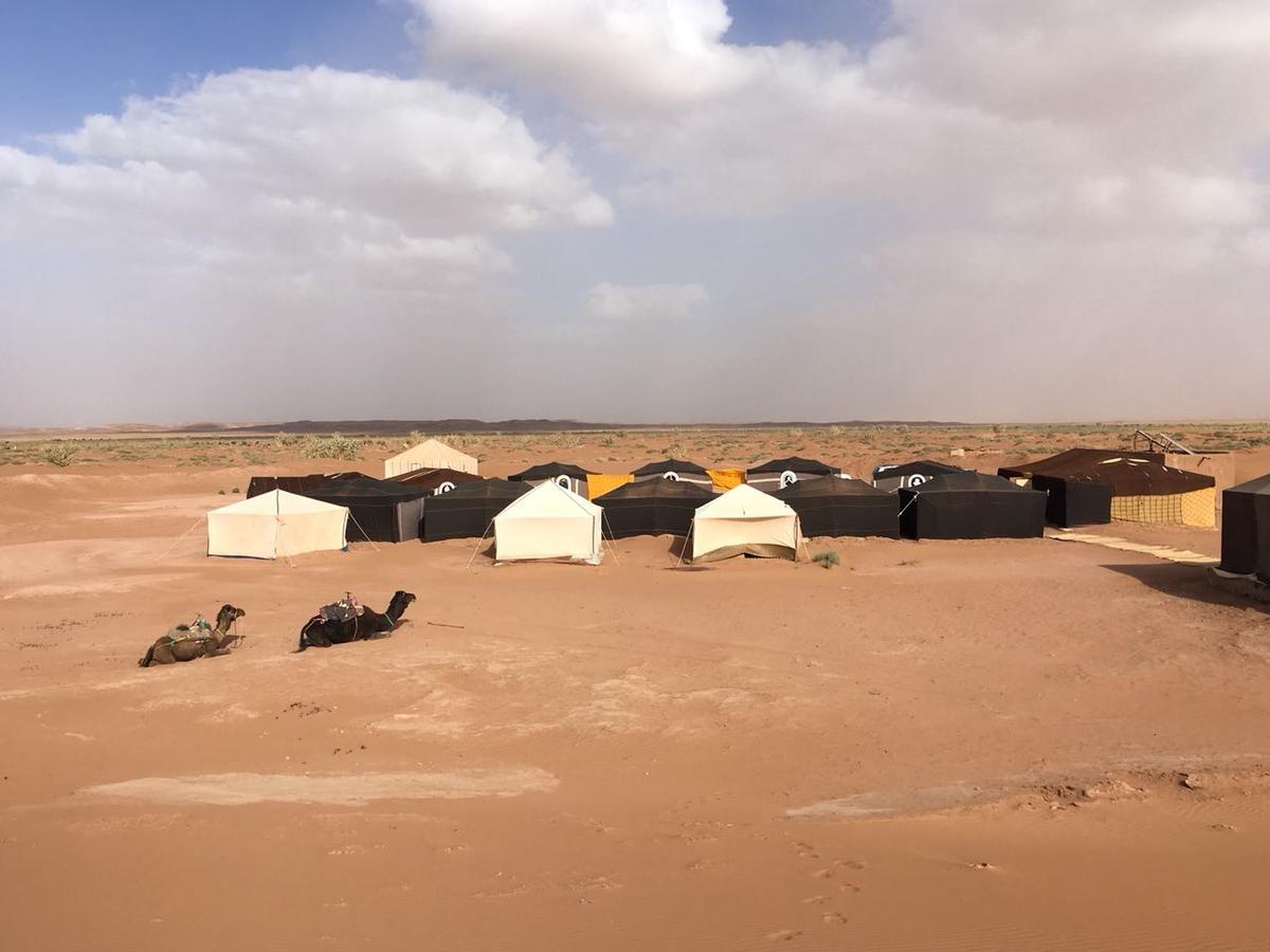 Camp Desert Stars M’hamid El Ghizlane Exterior foto